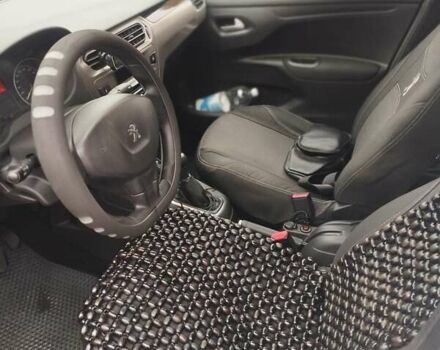 Белый Пежо 301, объемом двигателя 1.59 л и пробегом 171 тыс. км за 7200 $, фото 6 на Automoto.ua