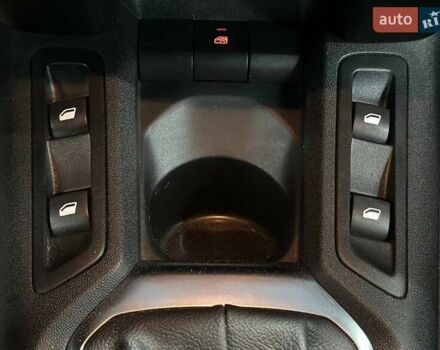 Белый Пежо 301, объемом двигателя 1.2 л и пробегом 82 тыс. км за 8199 $, фото 13 на Automoto.ua