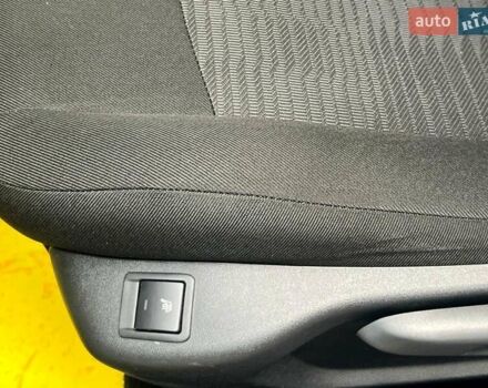 Пежо 301 2021 у Києві на Automoto.ua Білий Пежо 301, об'ємом двигуна 1.2 л та пробігом 97 тис. км за 7200 $, фото 28 на Automoto.ua