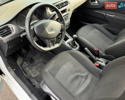 Білий Пежо 301, об'ємом двигуна 1.6 л та пробігом 170 тис. км за 6700 $, фото 7 на Automoto.ua
