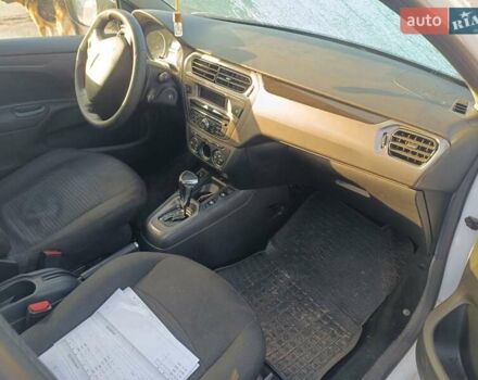 Білий Пежо 301, об'ємом двигуна 1.59 л та пробігом 240 тис. км за 5200 $, фото 7 на Automoto.ua