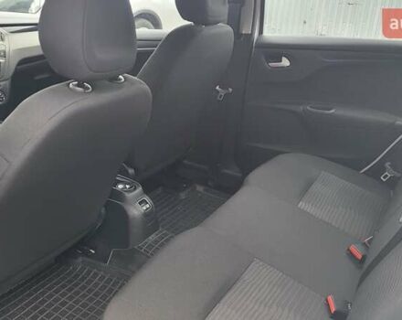 Пежо 301 2021 у Києві на Automoto.ua Білий Пежо 301, об'ємом двигуна 1.2 л та пробігом 56 тис. км за 8300 $, фото 15 на Automoto.ua