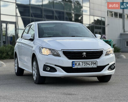 Білий Пежо 301, об'ємом двигуна 1.2 л та пробігом 82 тис. км за 8700 $, фото 2 на Automoto.ua