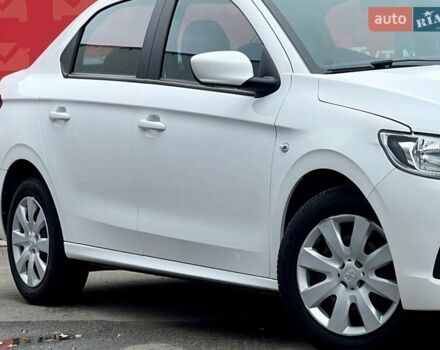 Пежо 301 2021 у Києві на Automoto.ua Білий Пежо 301, об'ємом двигуна 1.2 л та пробігом 97 тис. км за 7200 $, фото 8 на Automoto.ua