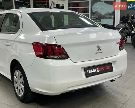 Белый Пежо 301, объемом двигателя 1.59 л и пробегом 310 тыс. км за 6490 $, фото 11 на Automoto.ua