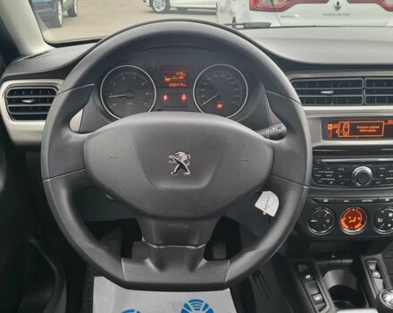 Пежо 301 2021 у Києві на Automoto.ua Білий Пежо 301, об'ємом двигуна 1.2 л та пробігом 56 тис. км за 8300 $, фото 1 на Automoto.ua