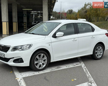 Пежо 301 2021 у Києві на Automoto.ua Білий Пежо 301, об'ємом двигуна 1.59 л та пробігом 71 тис. км за 11500 $, фото 4 на Automoto.ua