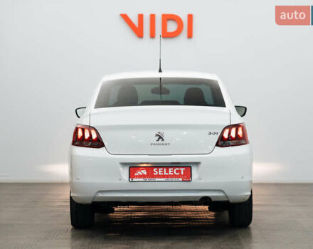 Белый Пежо 301, объемом двигателя 1.59 л и пробегом 76 тыс. км за 9683 $, фото 3 на Automoto.ua