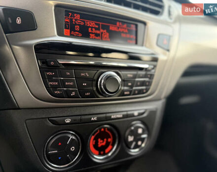 Білий Пежо 301, об'ємом двигуна 1.59 л та пробігом 69 тис. км за 8700 $, фото 28 на Automoto.ua