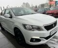 Белый Пежо 301, объемом двигателя 1.2 л и пробегом 53 тыс. км за 7082 $, фото 7 на Automoto.ua