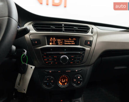 Белый Пежо 301, объемом двигателя 1.59 л и пробегом 76 тыс. км за 9683 $, фото 7 на Automoto.ua