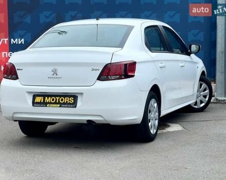 Пежо 301 2021 у Києві на Automoto.ua Білий Пежо 301, об'ємом двигуна 1.2 л та пробігом 97 тис. км за 7200 $, фото 3 на Automoto.ua