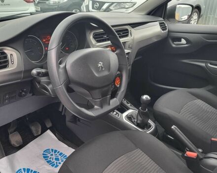 Пежо 301 2021 у Києві на Automoto.ua Білий Пежо 301, об'ємом двигуна 1.2 л та пробігом 56 тис. км за 8300 $, фото 17 на Automoto.ua