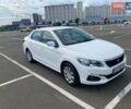 Білий Пежо 301, об'ємом двигуна 1.59 л та пробігом 41 тис. км за 10700 $, фото 2 на Automoto.ua
