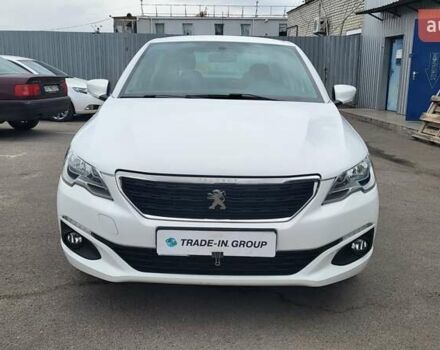 Пежо 301 2021 у Києві на Automoto.ua Білий Пежо 301, об'ємом двигуна 1.2 л та пробігом 56 тис. км за 8300 $, фото 4 на Automoto.ua
