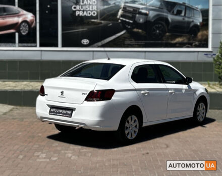 Білий Пежо 301, об'ємом двигуна 1.2 л та пробігом 73 тис. км за 8977 $, фото 6 на Automoto.ua