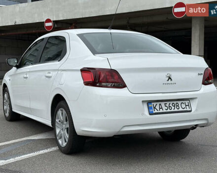 Пежо 301 2021 у Києві на Automoto.ua Білий Пежо 301, об'ємом двигуна 1.59 л та пробігом 71 тис. км за 11500 $, фото 12 на Automoto.ua