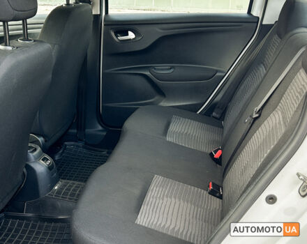 Білий Пежо 301, об'ємом двигуна 12 л та пробігом 78 тис. км за 8281 $, фото 10 на Automoto.ua