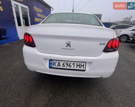Белый Пежо 301, объемом двигателя 1.59 л и пробегом 171 тыс. км за 7200 $, фото 6 на Automoto.ua