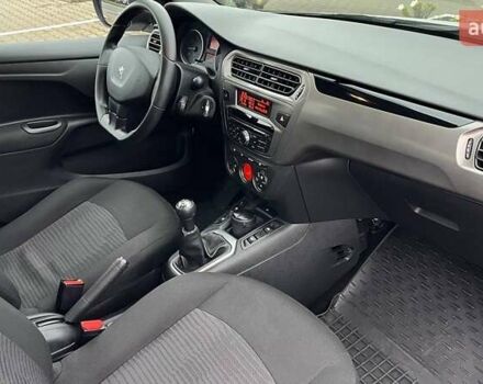 Белый Пежо 301, объемом двигателя 1.2 л и пробегом 55 тыс. км за 8200 $, фото 5 на Automoto.ua