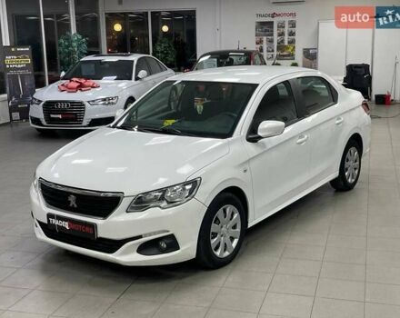 Белый Пежо 301, объемом двигателя 1.59 л и пробегом 310 тыс. км за 6490 $, фото 2 на Automoto.ua