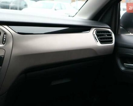 Белый Пежо 301, объемом двигателя 1.2 л и пробегом 64 тыс. км за 8903 $, фото 16 на Automoto.ua