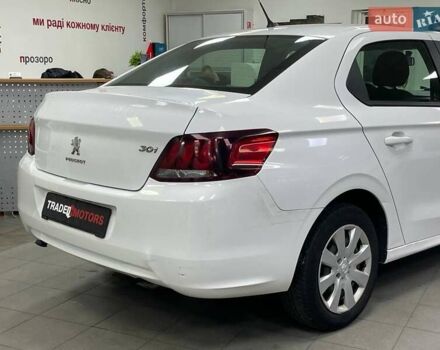 Белый Пежо 301, объемом двигателя 1.59 л и пробегом 310 тыс. км за 6490 $, фото 9 на Automoto.ua