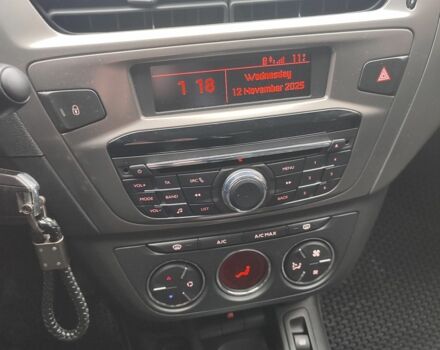 Білий Пежо 301, об'ємом двигуна 1.2 л та пробігом 120 тис. км за 7900 $, фото 6 на Automoto.ua