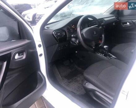 Белый Пежо 301, объемом двигателя 1.59 л и пробегом 74 тыс. км за 12300 $, фото 10 на Automoto.ua