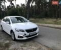 Білий Пежо 301, об'ємом двигуна 1.59 л та пробігом 46 тис. км за 7770 $, фото 1 на Automoto.ua