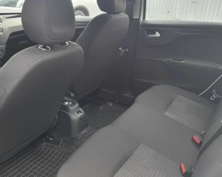 Пежо 301 2021 у Києві на Automoto.ua Білий Пежо 301, об'ємом двигуна 1.2 л та пробігом 56 тис. км за 8300 $, фото 18 на Automoto.ua