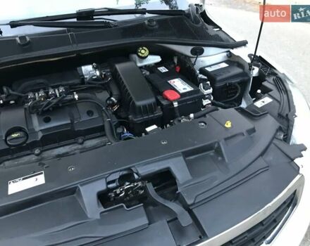 Білий Пежо 301, об'ємом двигуна 1.59 л та пробігом 46 тис. км за 7770 $, фото 6 на Automoto.ua