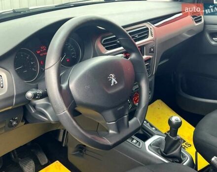 Пежо 301 2021 у Києві на Automoto.ua Білий Пежо 301, об'ємом двигуна 1.2 л та пробігом 97 тис. км за 7200 $, фото 19 на Automoto.ua