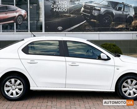 Білий Пежо 301, об'ємом двигуна 12 л та пробігом 78 тис. км за 8281 $, фото 3 на Automoto.ua