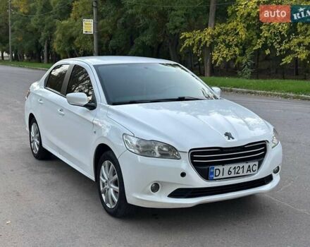 Белый Пежо 301, объемом двигателя 1.2 л и пробегом 183 тыс. км за 6000 $, фото 1 на Automoto.ua