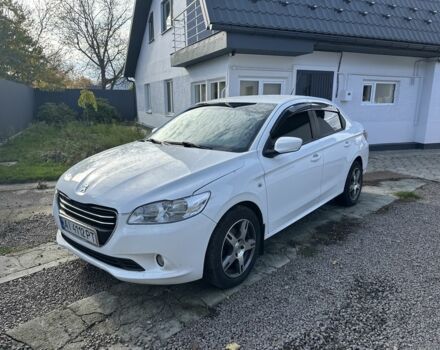 Белый Пежо 301, объемом двигателя 1.6 л и пробегом 223 тыс. км за 5850 $, фото 1 на Automoto.ua