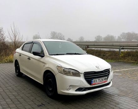 Белый Пежо 301, объемом двигателя 1.2 л и пробегом 300 тыс. км за 3700 $, фото 1 на Automoto.ua