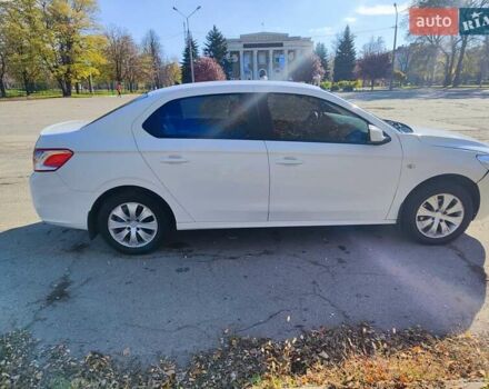 Белый Пежо 301, объемом двигателя 1.2 л и пробегом 115 тыс. км за 7000 $, фото 1 на Automoto.ua