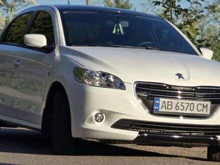 Белый Пежо 301, объемом двигателя 1.59 л и пробегом 130 тыс. км за 7800 $, фото 1 на Automoto.ua
