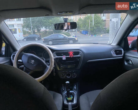Белый Пежо 301, объемом двигателя 1.2 л и пробегом 24 тыс. км за 5300 $, фото 1 на Automoto.ua