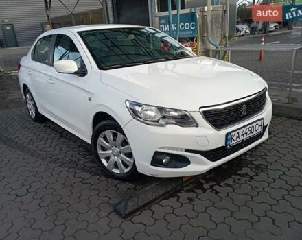 Белый Пежо 301, объемом двигателя 1.2 л и пробегом 275 тыс. км за 5300 $, фото 1 на Automoto.ua