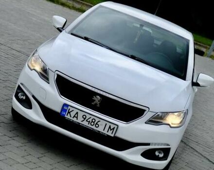 Белый Пежо 301, объемом двигателя 1.2 л и пробегом 168 тыс. км за 6200 $, фото 1 на Automoto.ua