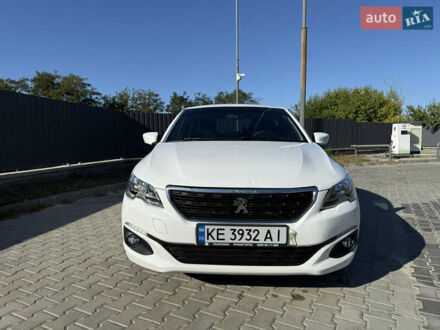 Білий Пежо 301, об'ємом двигуна 1.2 л та пробігом 36 тис. км за 9200 $, фото 1 на Automoto.ua