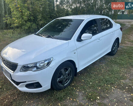 Белый Пежо 301, объемом двигателя 1.59 л и пробегом 60 тыс. км за 8500 $, фото 1 на Automoto.ua