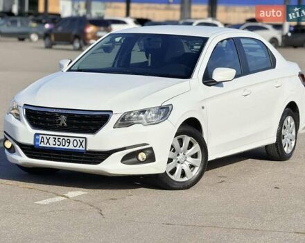 Белый Пежо 301, объемом двигателя 1.2 л и пробегом 268 тыс. км за 5500 $, фото 1 на Automoto.ua