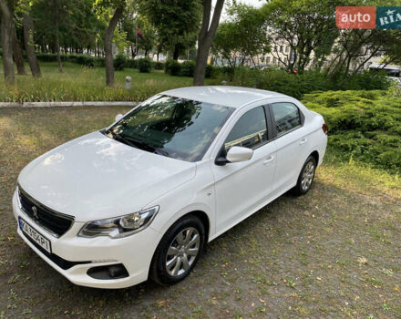 Белый Пежо 301, объемом двигателя 1.59 л и пробегом 62 тыс. км за 9500 $, фото 1 на Automoto.ua