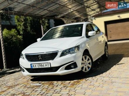 Пежо 301 2019 у Харкові на Automoto.ua Білий Пежо 301, об'ємом двигуна 1.2 л та пробігом 267 тис. км за 5600 $, фото 1 на Automoto.ua