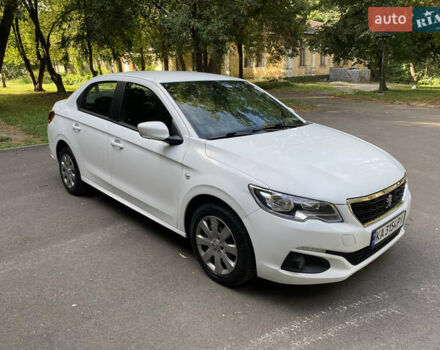 Білий Пежо 301, об'ємом двигуна 1.59 л та пробігом 62 тис. км за 8900 $, фото 1 на Automoto.ua