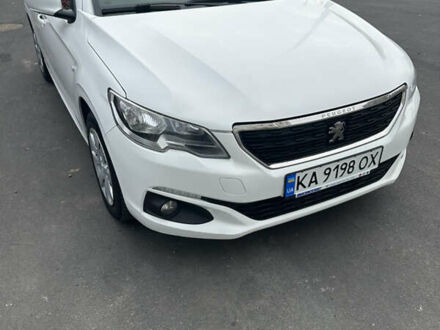 Белый Пежо 301, объемом двигателя 1.2 л и пробегом 91 тыс. км за 7200 $, фото 1 на Automoto.ua