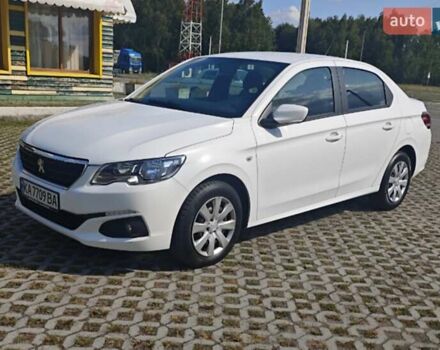 Белый Пежо 301, объемом двигателя 1.56 л и пробегом 98 тыс. км за 10300 $, фото 1 на Automoto.ua